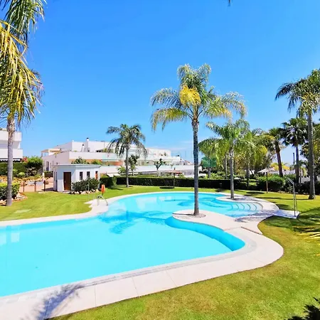 Great Near Banus Apartament *